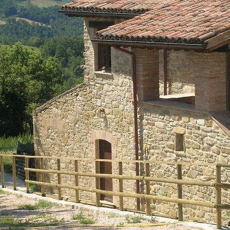 Vila Agriturismo Caresto Carbonesca Exteriér fotografie